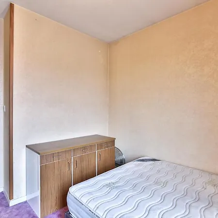 Nice For 4 *quartier Des Arenes* With Balcony!