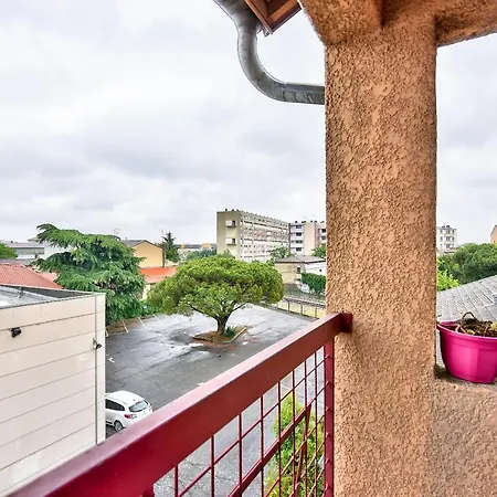 Nice For 4 *quartier Des Arenes* With Balcony! Appartement Toulouse